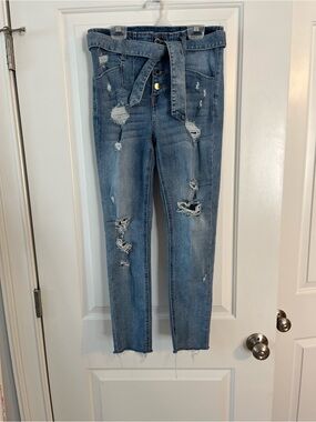 Almost Famous Distressed High-Rise Tie-Belt Women's Jeans - Blue, size 5